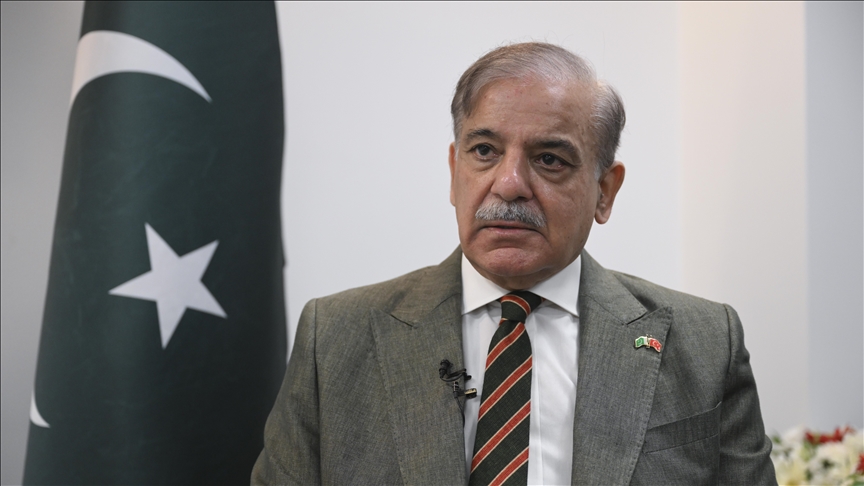 PM reaffirms Pakistan’s commitment to ensure workers’ safety, healthPakistani