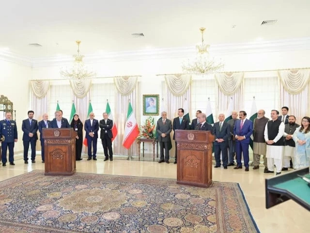 PM Shehbaz backs Iran's right to 'pursue nuclear technology for peaceful purposes'