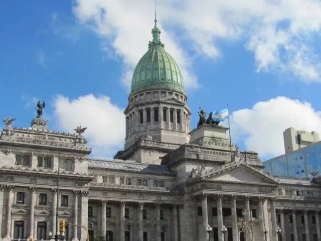 Argentina files criminal complaint against oil companies over Falklands drilling